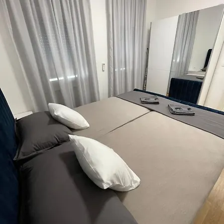 Lägenhet Naomi 2 *